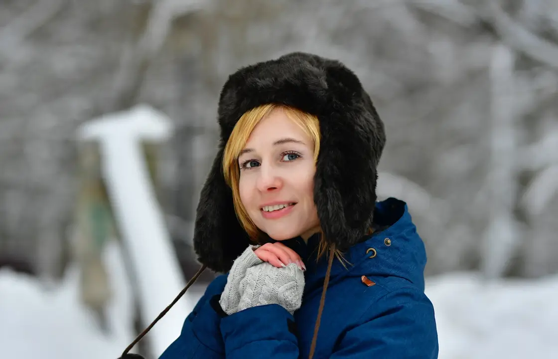 warnakan foto hitam putih