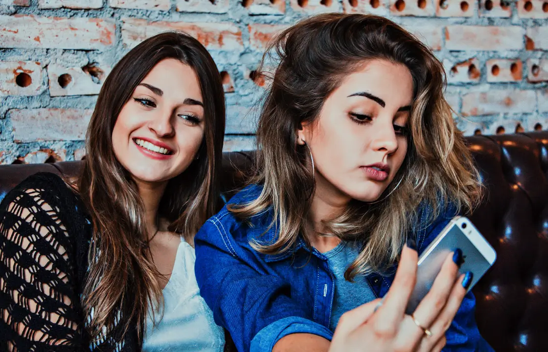 清晰的女性肖像